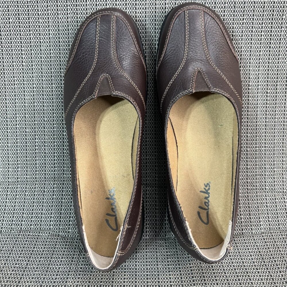 Clarks 84669 Woman’s 8.5 Brown Pebbled Leather Slip-On Casual Cushioned Loafer - Picture 3 of 10